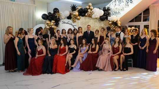 Studniówkowicze z "dwójki"