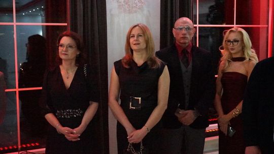 Studniówka 2026. Klasa mundurowa LO C-NB Fenix w Ciechanowie