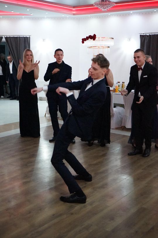 Studniówka 2026. Klasa mundurowa LO C-NB Fenix w Ciechanowie