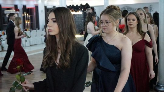 Studniówka 2026. Klasa mundurowa LO C-NB Fenix w Ciechanowie