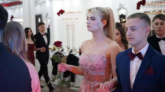 Studniówka 2026. Klasa mundurowa LO C-NB Fenix w Ciechanowie