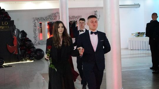 Studniówka 2026. Klasa mundurowa LO C-NB Fenix w Ciechanowie