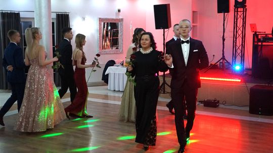 Studniówka 2026. Klasa mundurowa LO C-NB Fenix w Ciechanowie