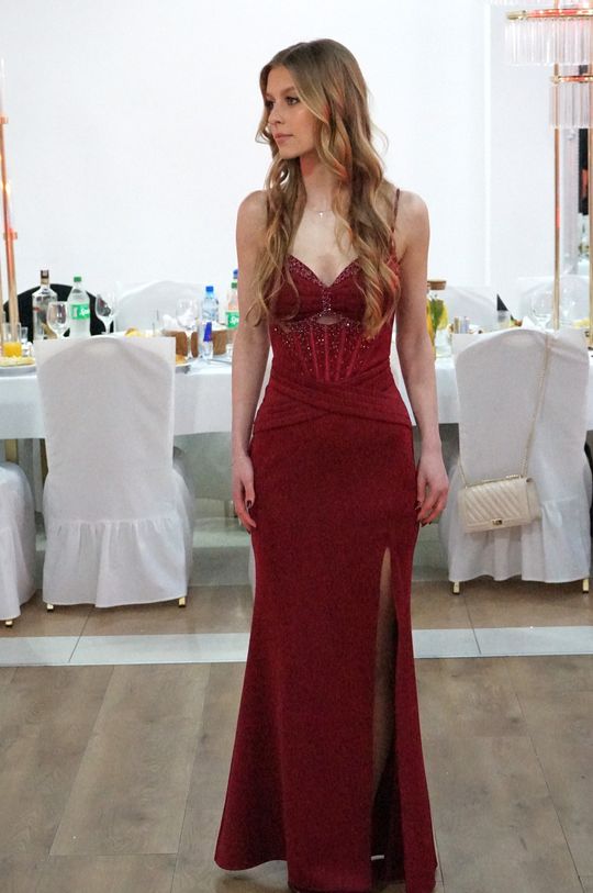 Studniówka 2026. Klasa mundurowa LO C-NB Fenix w Ciechanowie