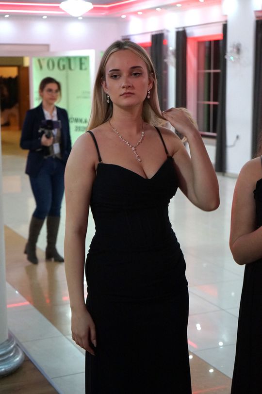 Studniówka 2026. Klasa mundurowa LO C-NB Fenix w Ciechanowie