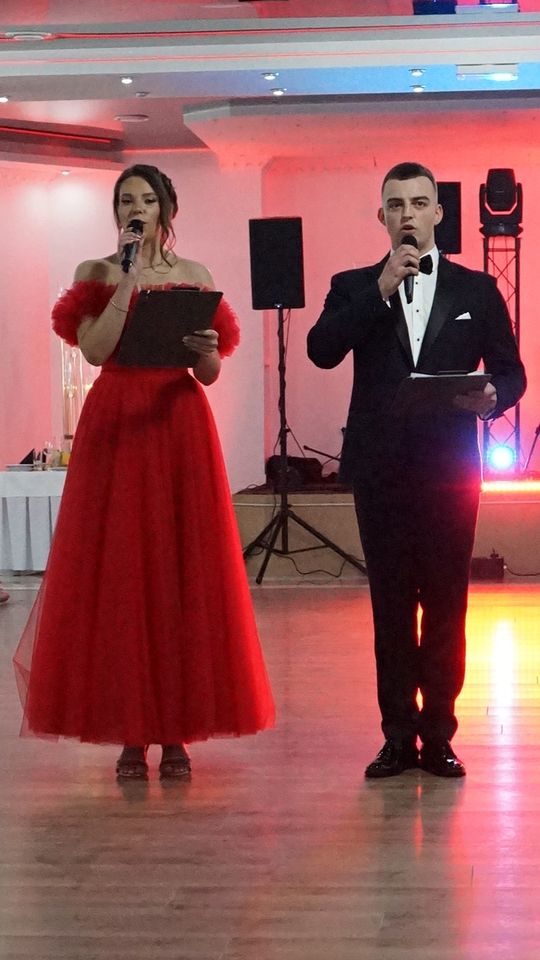 Studniówka 2026. Klasa mundurowa LO C-NB Fenix w Ciechanowie