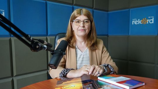 Prof, dr hab. Małgorzata Przybysz-Zaremba, w studiu Radia Rekord