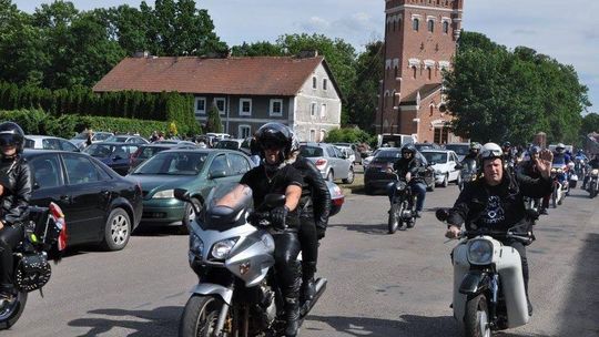 Dekada pasji. Zdjęcia Stowarzyszenia Moto Krasne od Nowa