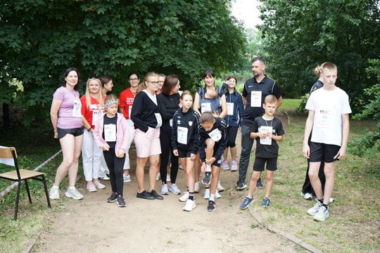 Piknik rodzinny za halą MOSiR w Ciechanowie