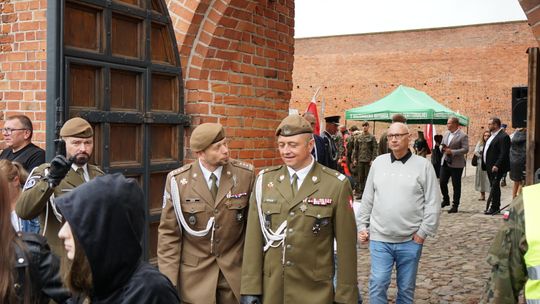 Święto 5 MBOT w Ciechanowie
