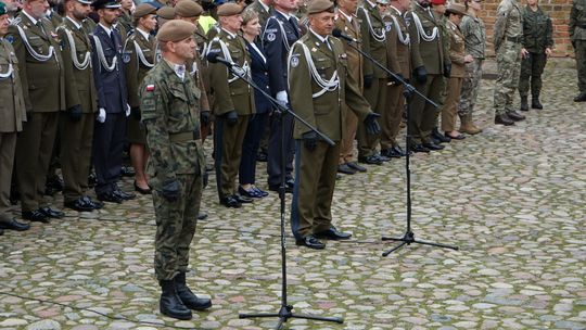 Święto 5 MBOT w Ciechanowie
