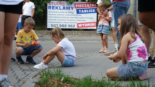 Uczestnicy obchodów 82. rocznicy Powstania Warszawskiego w Ciechanowie