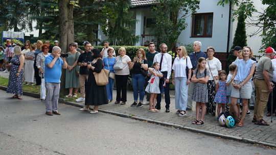 Uczestnicy obchodów 82. rocznicy Powstania Warszawskiego w Ciechanowie