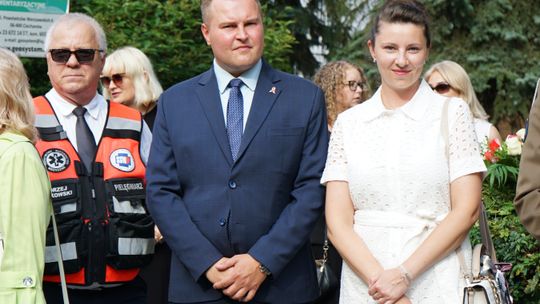 Uczestnicy obchodów 82. rocznicy Powstania Warszawskiego w Ciechanowie
