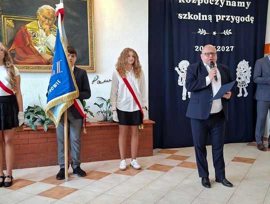 Rozpoczęcie roku szkolnego w Szkole Podstawowej nr 7 w Ciechanowie