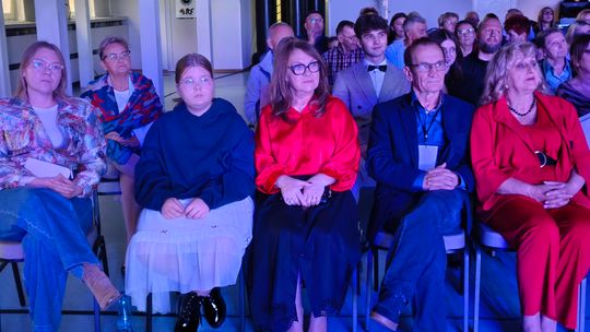 Finał III Ogólnopolskiego Festiwalu Piosenki Hity Inaczej w Ciechanowie, 10 października 2026.