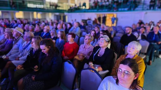 Finał III Ogólnopolskiego Festiwalu Piosenki Hity Inaczej w Ciechanowie, 10 października 2026.