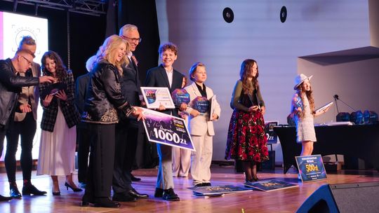 Finał III Ogólnopolskiego Festiwalu Piosenki Hity Inaczej w Ciechanowie, 10 października 2026.