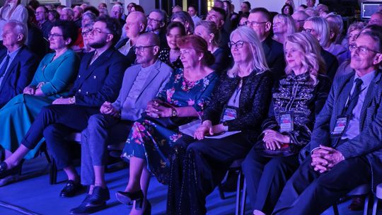 Finał III Ogólnopolskiego Festiwalu Piosenki Hity Inaczej w Ciechanowie, 10 października 2026.