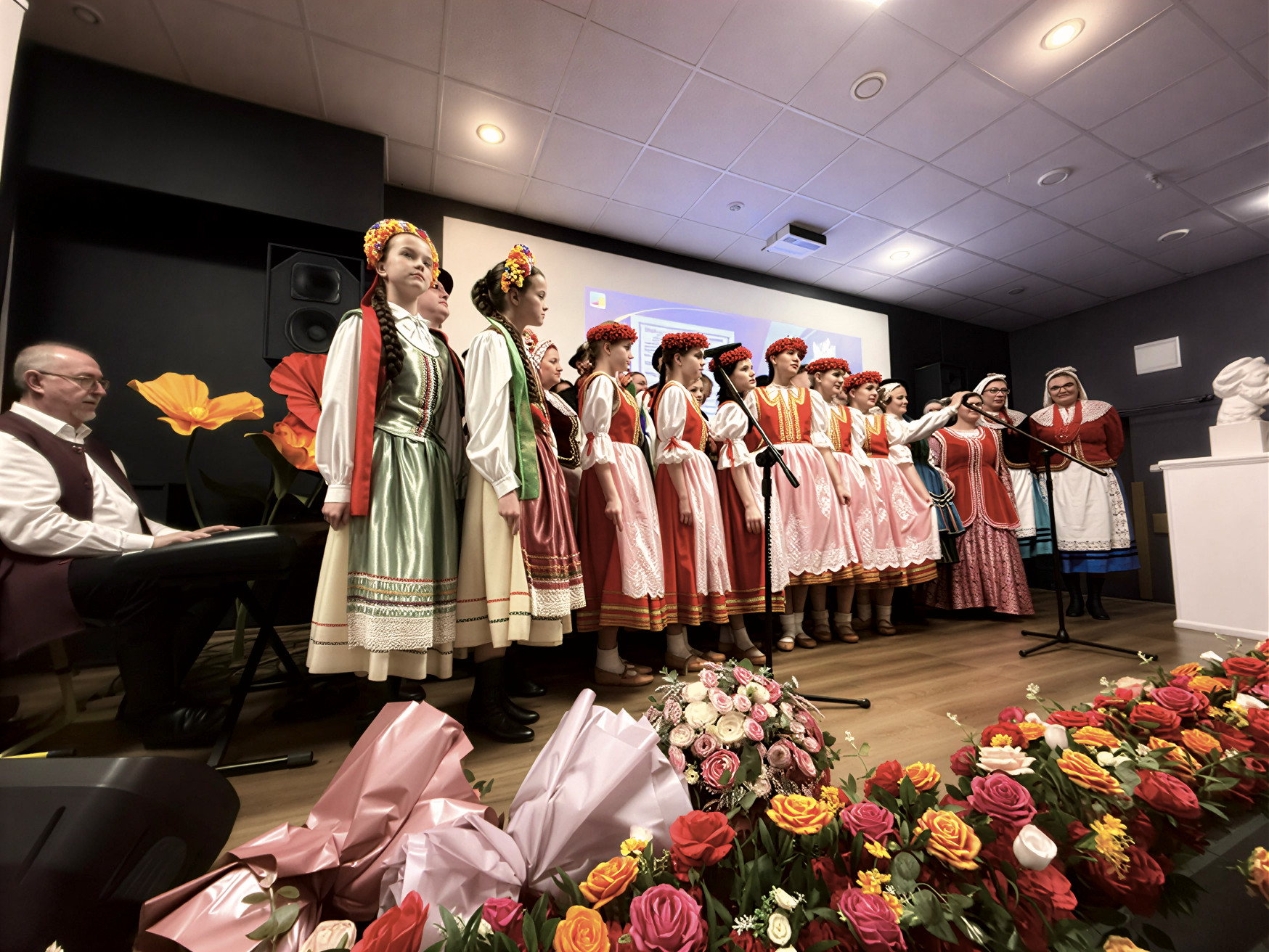 Gala wręczenia nagrody im. Rajkowskiego ciechanowiance roku 2025 Ricie Tarczyńskiej